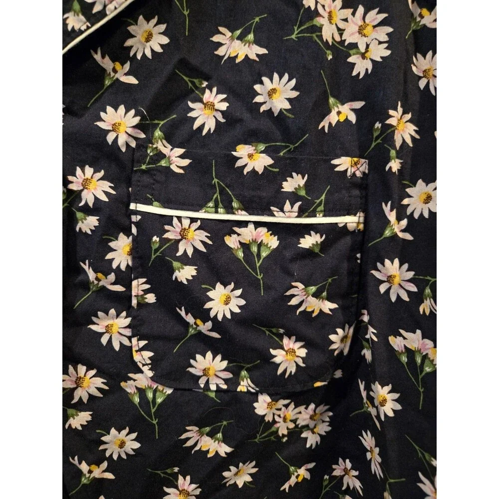 Vera Bradley Short-Sleeved Pajama Set *Falling Daisies* Women's XL